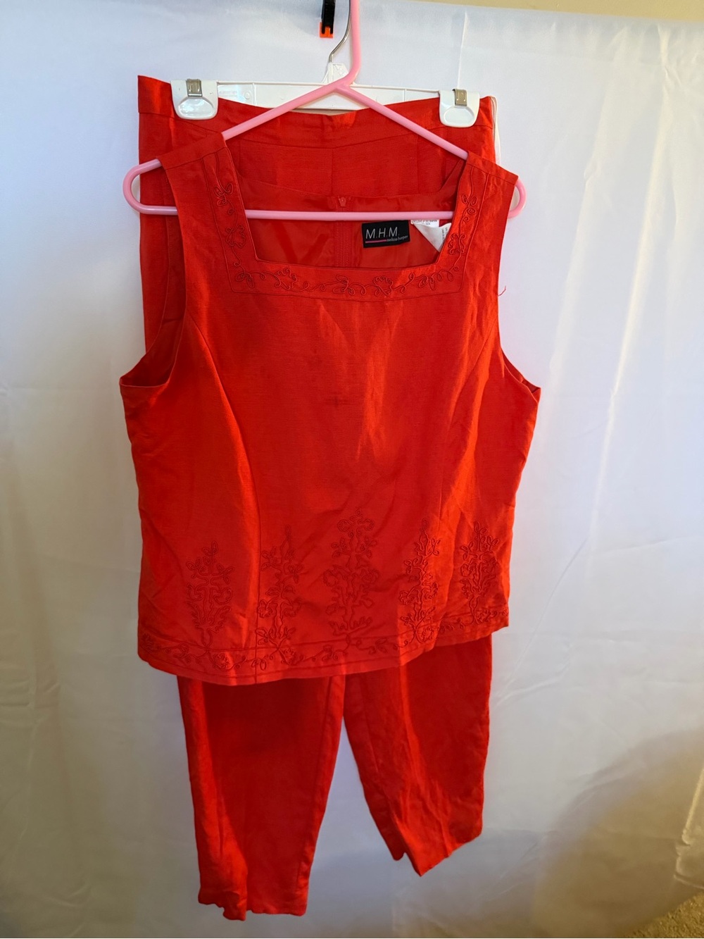 M H M Women's orange Sleeveless Embroidered Pants Set
